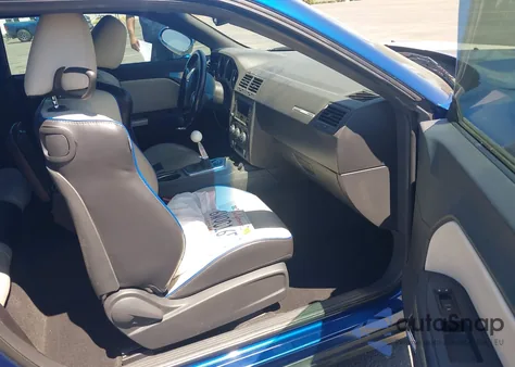 2011 Dodge Challenger Srt8 z USA, uszkodzony, nr VIN 2B3CJ7DJ9BH501345